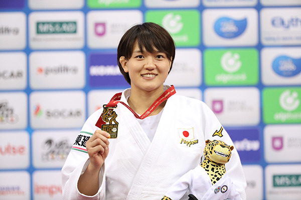 新井千鶴がかわいい 気になるカップや身長体重 出身中学高校は かわいい画像もチェック